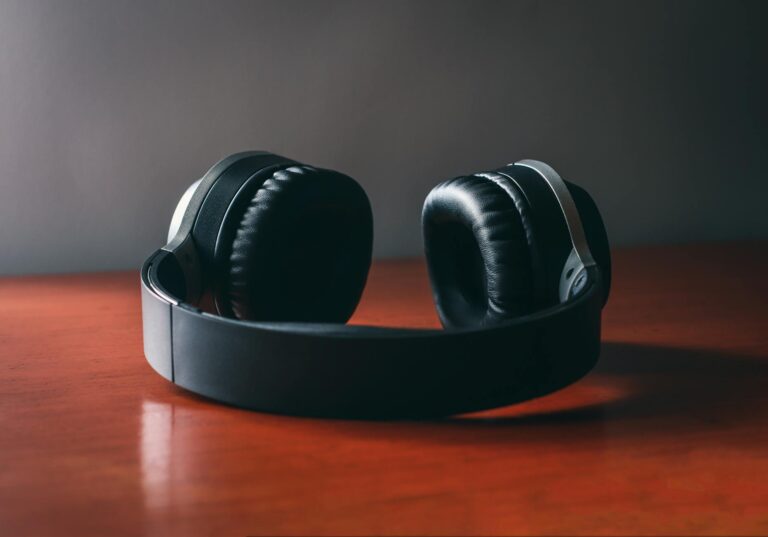 Latest Wireless Headset Model Offers Improved Battery Life at Special Price - Featured image