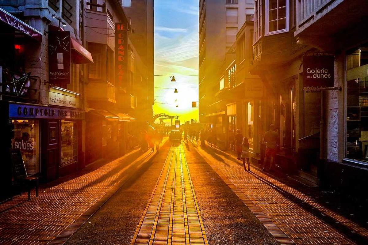 What Shapes a Prospect's Foundation in High School and Club Basketball?