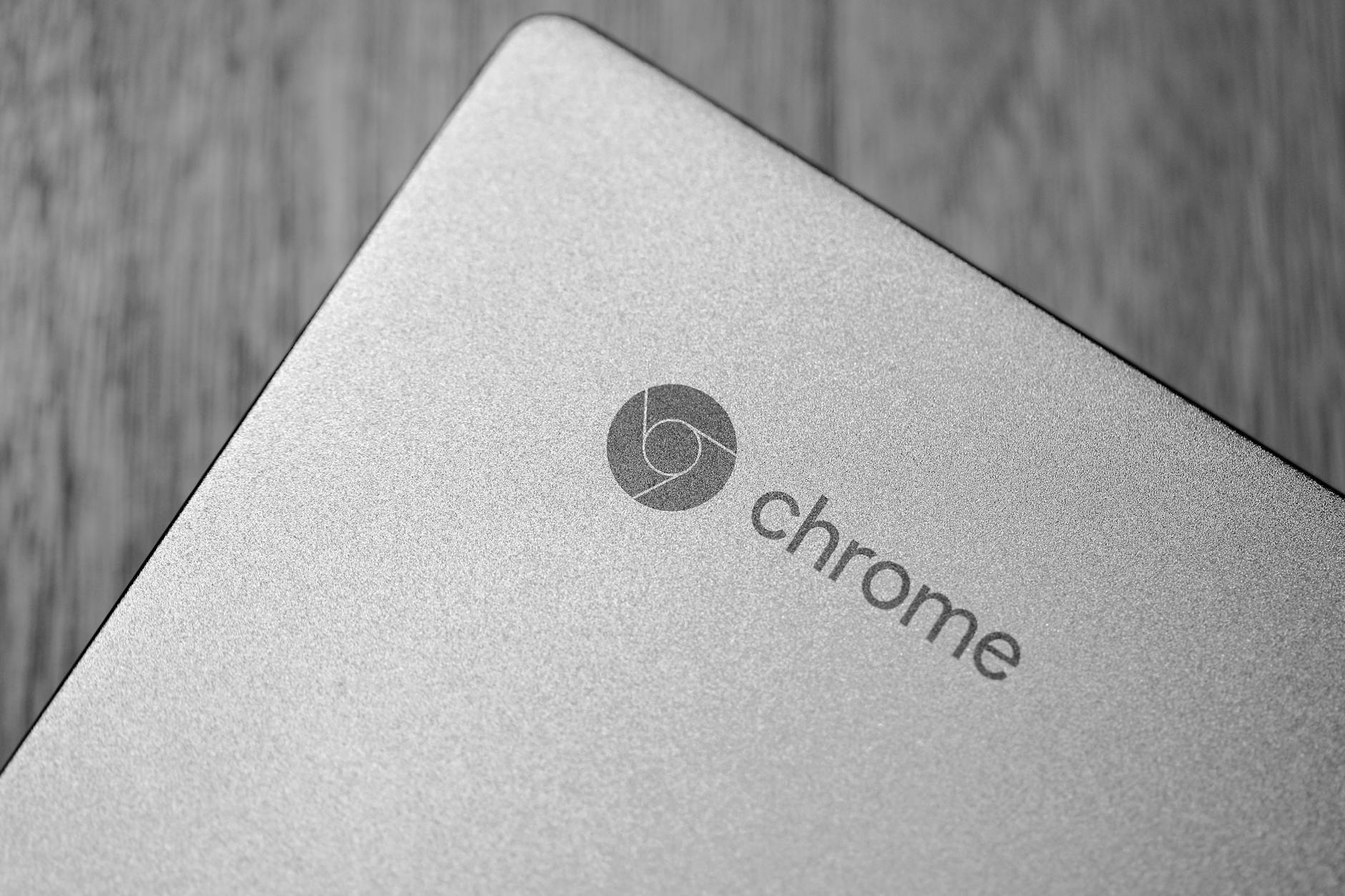 Why Tech Giants Are Racing to Dominate Humanoid Robotics