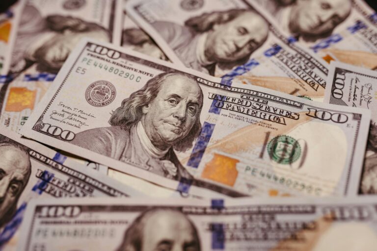 Beyond the Paycheck: What Wealthy Entrepreneurs Wish They'd Known Earlier - Featured image