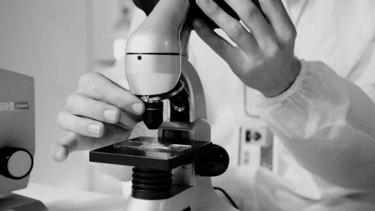 How a Venture-Backed Laboratory Technology Company Reached Elite Unicorn Status - Featured image