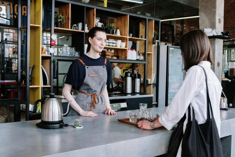 What Makes Customers Stay: A Startup's Path To Sustainable Scaling - Featured image