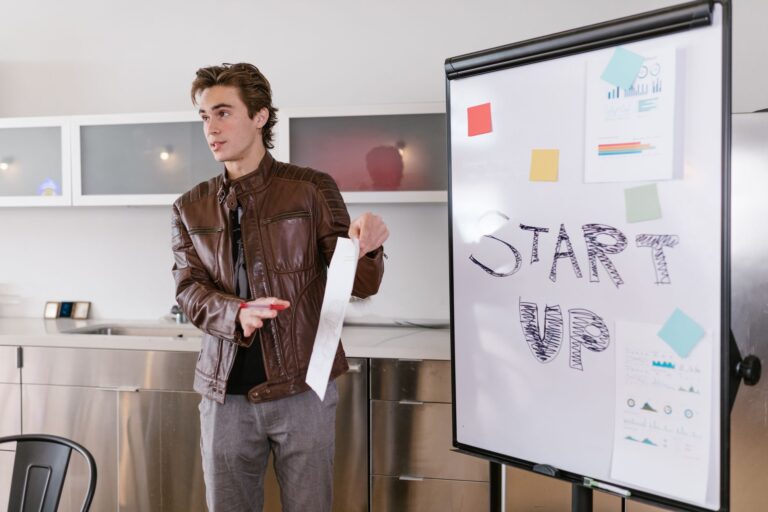 Venture Capital Investing Strategies for Megafund Era: 2026 Opportunities - Featured image