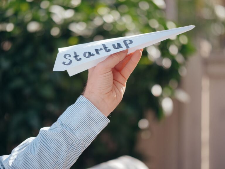 Startup Guide 2026: Strategy, Metrics, and Execution - Featured image